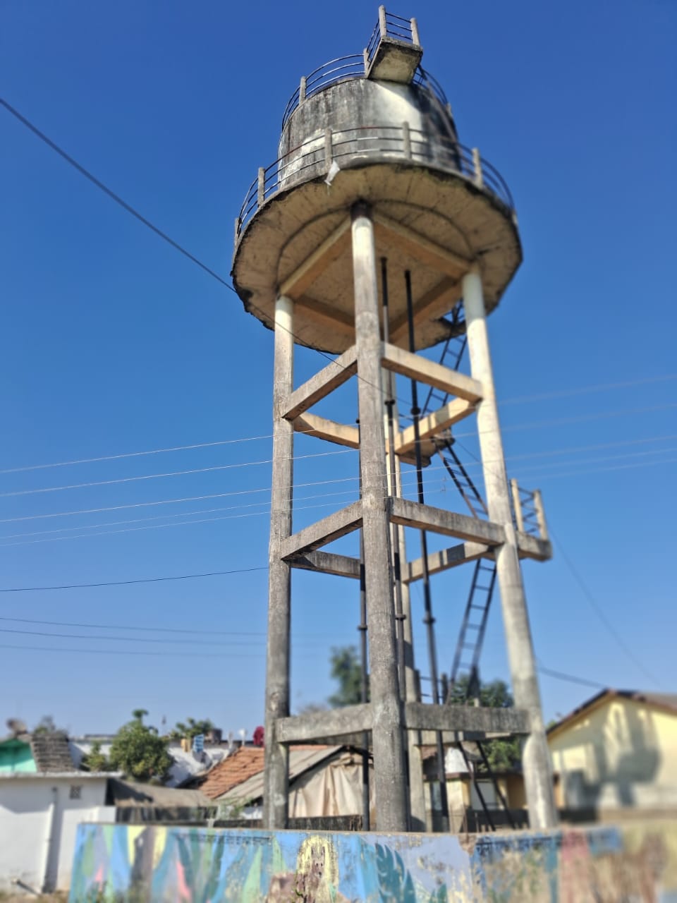 स्वच्छ व सुरक्षित जल पुरवठा